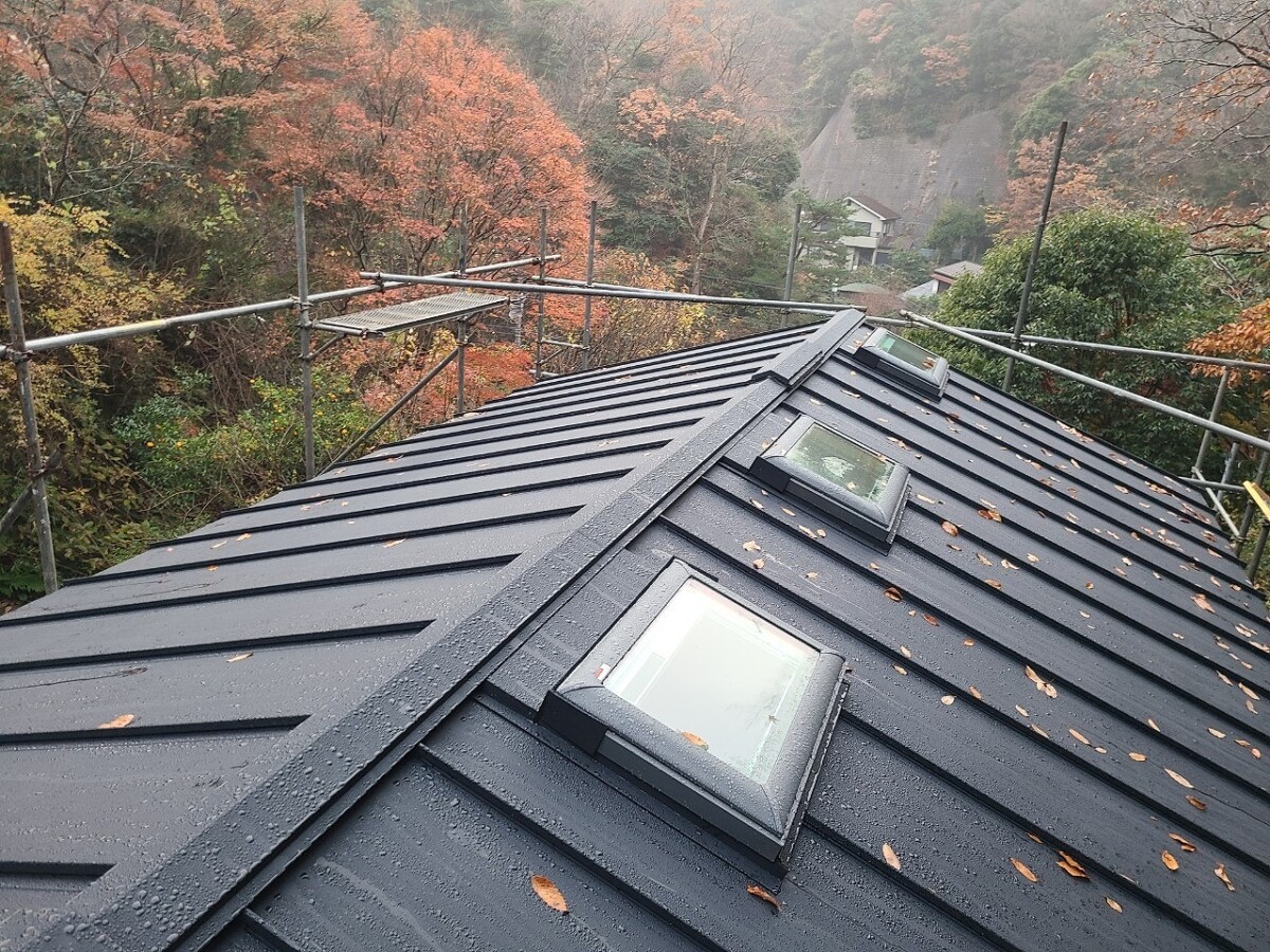 VELUX FIXタイプ・天窓新設工事(トップライト)交換【鎌倉市】
